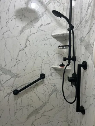 $205,900 | 128 Rustic Manor Cove, Pineville, LA 71360