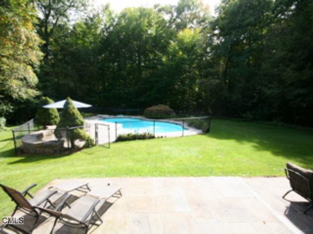15 Meadowbrook Road New Fairfield, CT 06812 - Photo 1 of 1 Gallery Image 1
