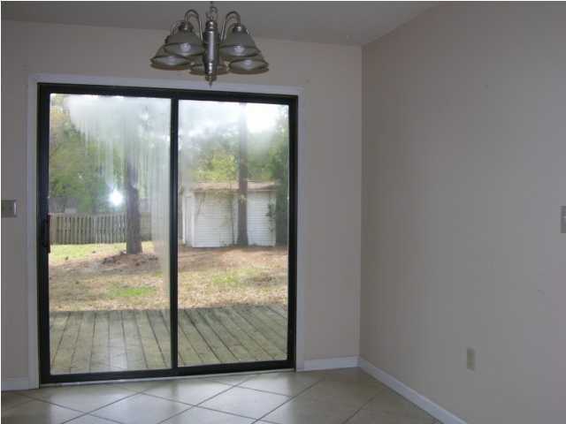 104 Beacon''s Bend Road Crestview, FL 32536 - Photo 5 of 26 a view of an entryway