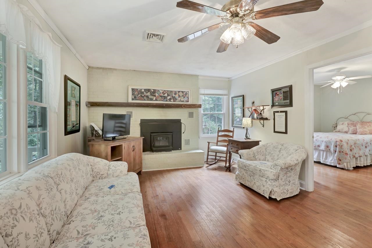 513 Goforth Road Landrum, SC 29356 - Photo 6 of 24 Gallery Image 6