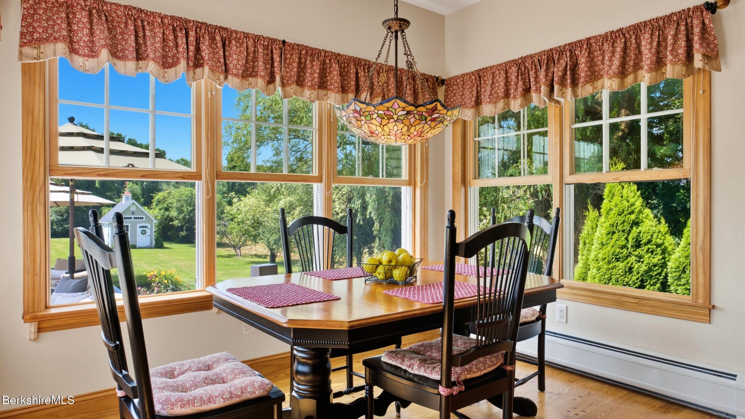 575 Devon Road Lee, MA 01238 - Photo 25 of 58 BREAKFAST NOOK