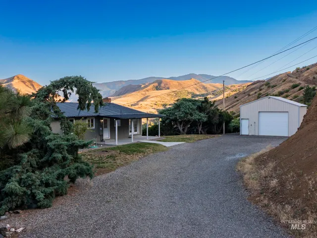 $489,000 | 161 Cemetery Road, White Bird, ID 83554