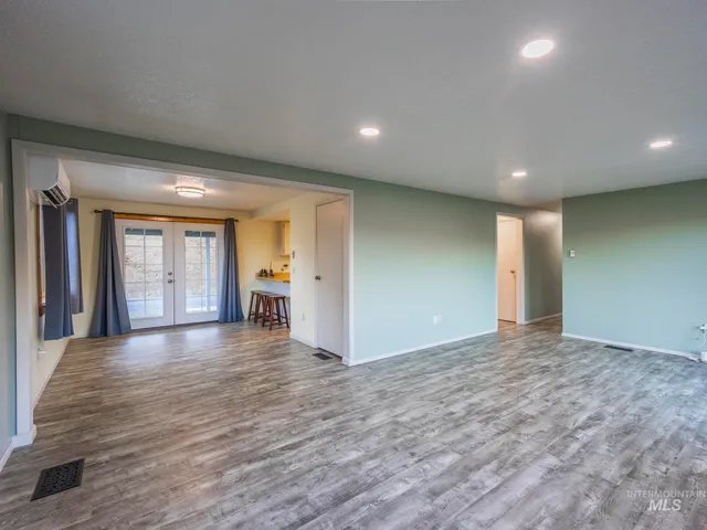 $489,000 | 161 Cemetery Road, White Bird, ID 83554