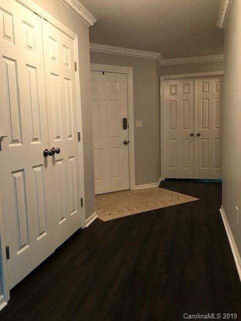 19835 Henderson Road, Unit G Cornelius, NC 28031 - Photo 4 of 21 Gallery Image 4