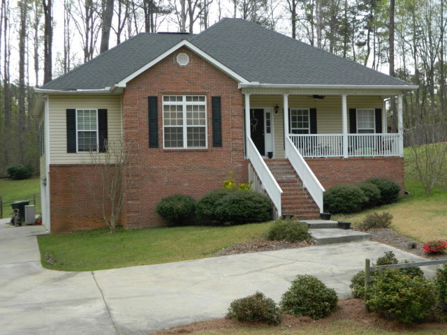6165 Peake Road Macon, GA 31220 - Photo 1 of 39 Primary Photo
