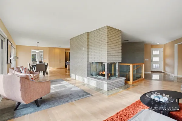 $1,199,000 | 1640 Gladys Avenue, Grand Haven, MI 49417