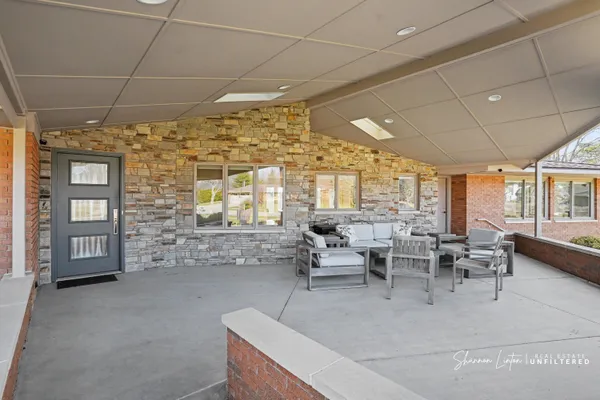 $1,199,000 | 1640 Gladys Avenue, Grand Haven, MI 49417