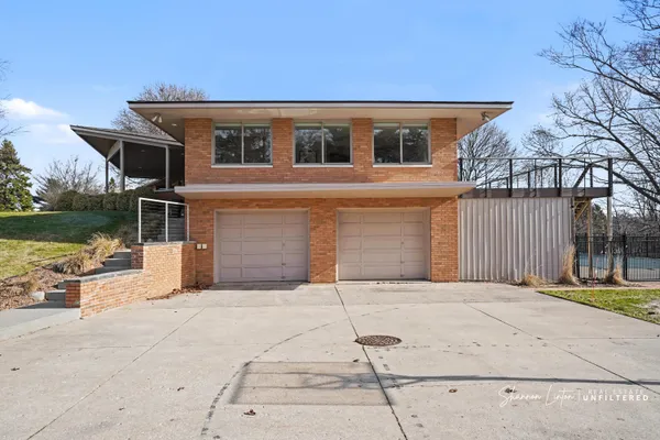 $1,199,000 | 1640 Gladys Avenue, Grand Haven, MI 49417