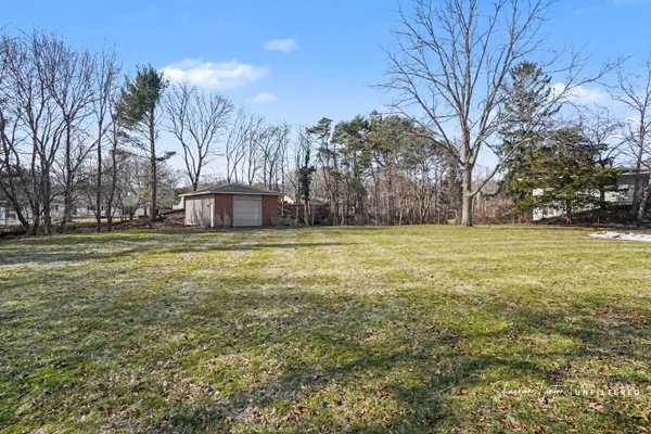 $1,199,000 | 1640 Gladys Avenue, Grand Haven, MI 49417