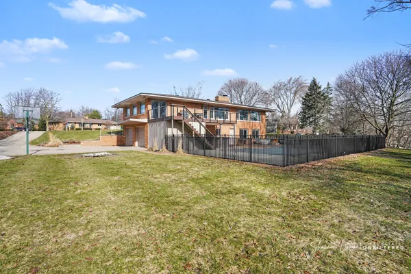 $1,199,000 | 1640 Gladys Avenue, Grand Haven, MI 49417