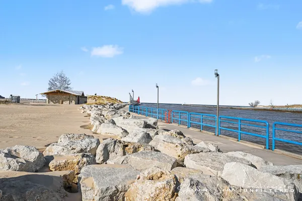 $1,199,000 | 1640 Gladys Avenue, Grand Haven, MI 49417