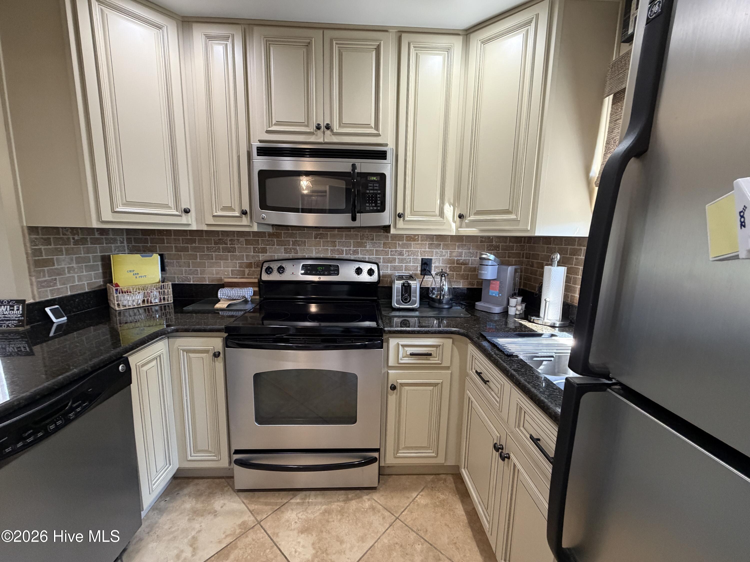 5 Pine Tree Road, Unit 119 Pinehurst, NC 28374 - Photo 8 of 26 IMG_2481