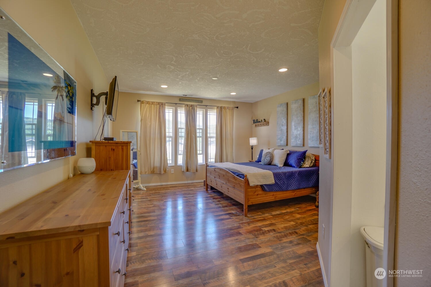 690 Melton Road Castle Rock, WA 98611 - Photo 15 of 40 Gallery Image 15