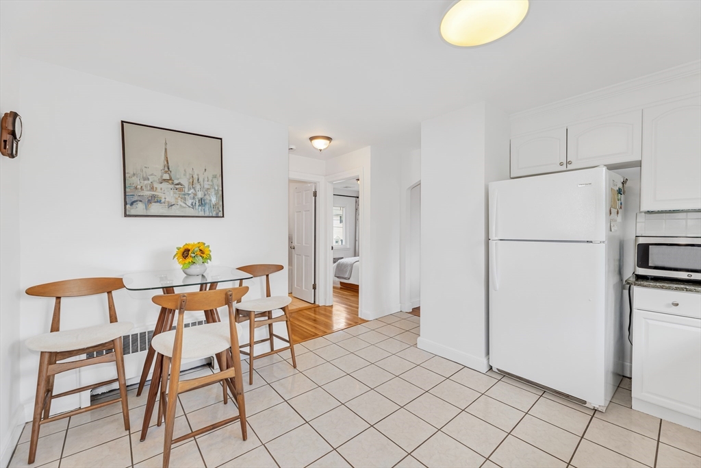 5 Spinney Street, Unit 2 Boston, MA 02132 - Photo 8 of 27