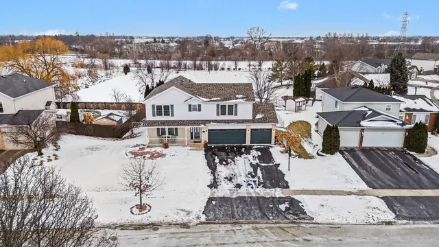 $599,900 | 178 Otto Drive, New Lenox, IL 60451