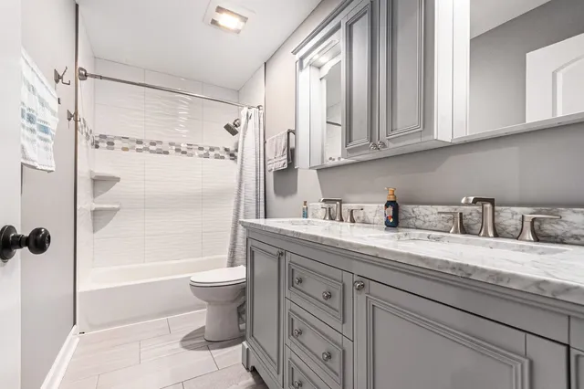 $599,900 | 178 Otto Drive, New Lenox, IL 60451