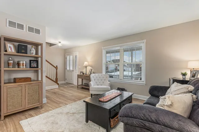 $599,900 | 178 Otto Drive, New Lenox, IL 60451