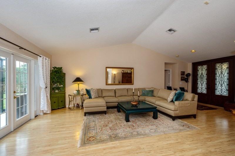 22268 Collington Drive Boca Raton, FL 33428 - Photo 6 of 35 Living Area