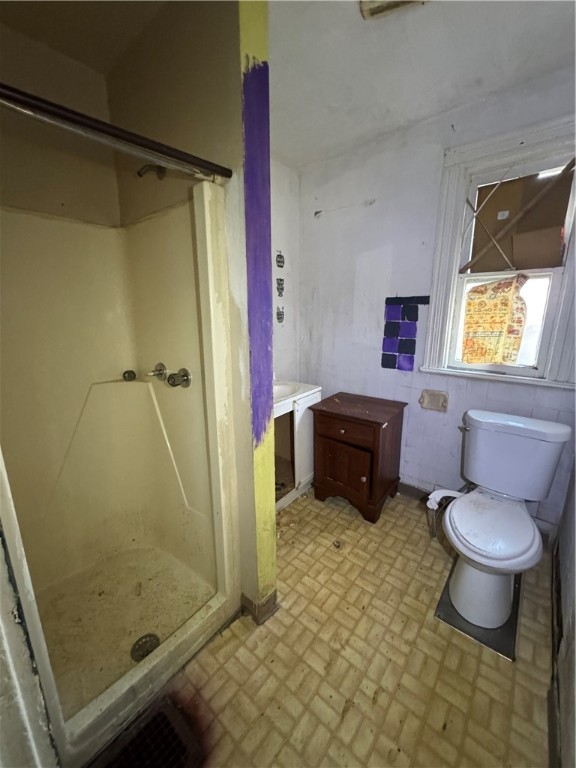 207 Bernard Street Rochester, NY 14621 - Photo 5 of 17