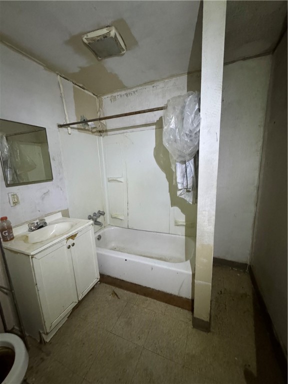 207 Bernard Street Rochester, NY 14621 - Photo 7 of 17