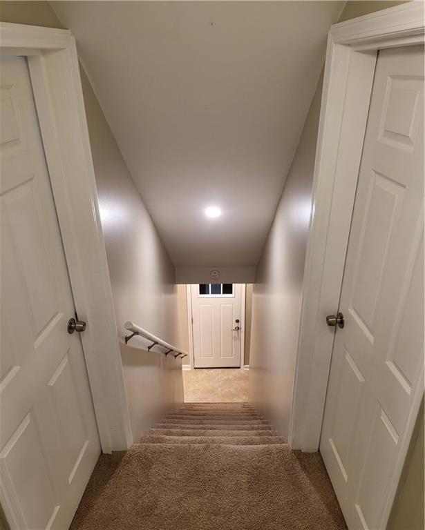 279 Nelson Run Road Pittsburgh, PA 15237 - Photo 20 of 38 a view of an entryway