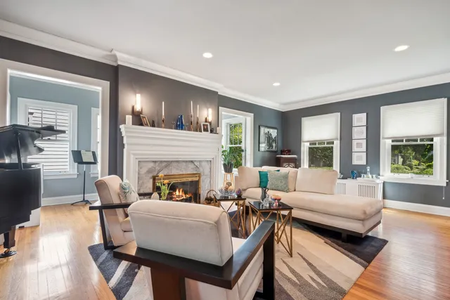 $8,500 | 1316 Ashland Avenue, Wilmette, IL 60091