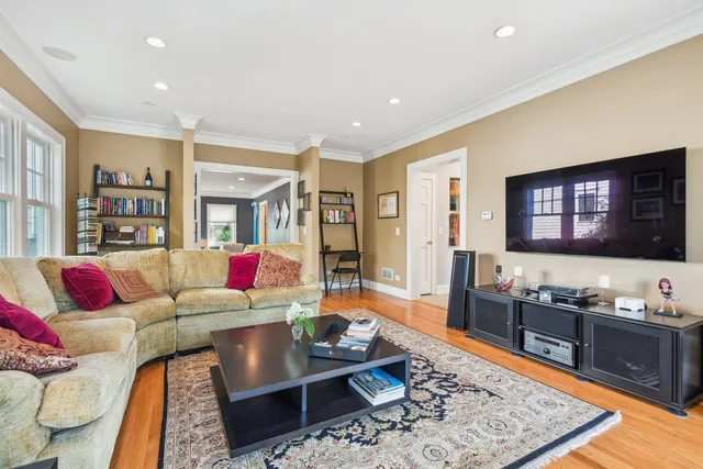 $8,500 | 1316 Ashland Avenue, Wilmette, IL 60091