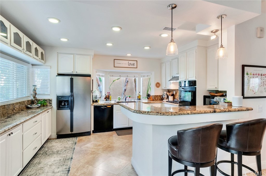 33 Antigua Dana Point, CA 92629 - Photo 17 of 39