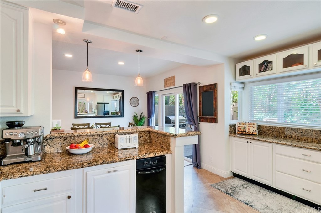 33 Antigua Dana Point, CA 92629 - Photo 19 of 39