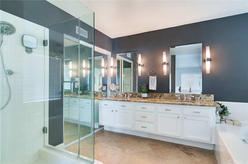 33 Antigua Dana Point, CA 92629 - Photo 26 of 39