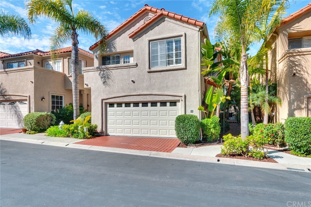 33 Antigua Dana Point, CA 92629 - Photo 5 of 39