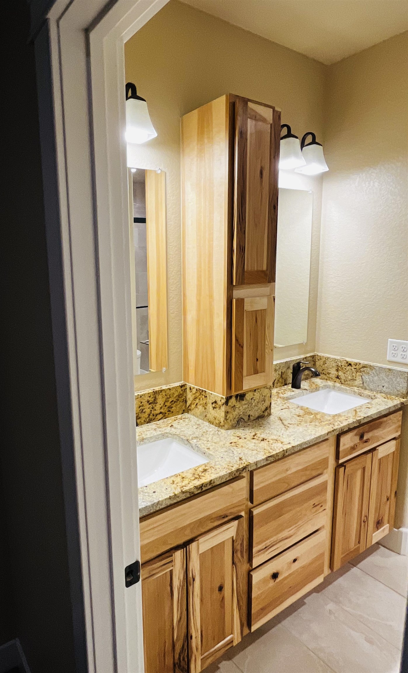 6776 Rogue River Road Casper, WY 82604 - Photo 14 of 40