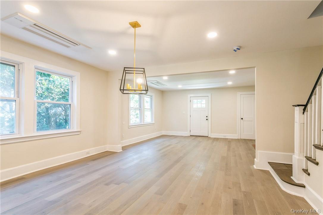 215 Purchase Street, Unit A Rye, NY 10580 - Photo 6 of 21 Dining RM - Living RM