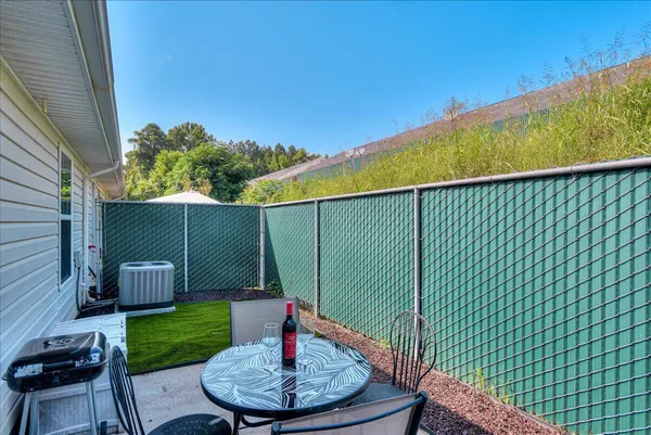 $1,950 | 540 Edgecliff Lane, Evans, GA 30809