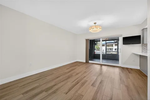 $445,000 | 6257 Cape Hatteras Way Northeast, Unit 5, St. Petersburg, FL 33702
