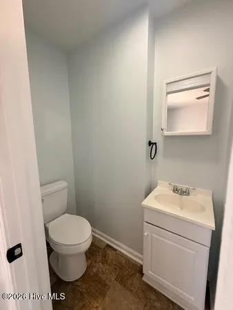 $1,900 | 309 Country Club Lane, Newport, NC 28570