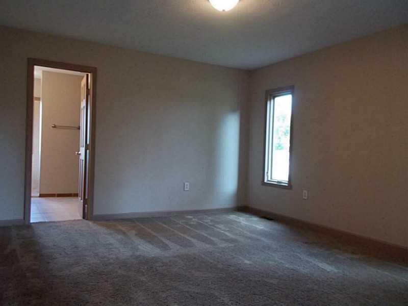 4621 Ferguson Road Indianapolis, IN 46239 - Photo 11 of 23 Gallery Image 11