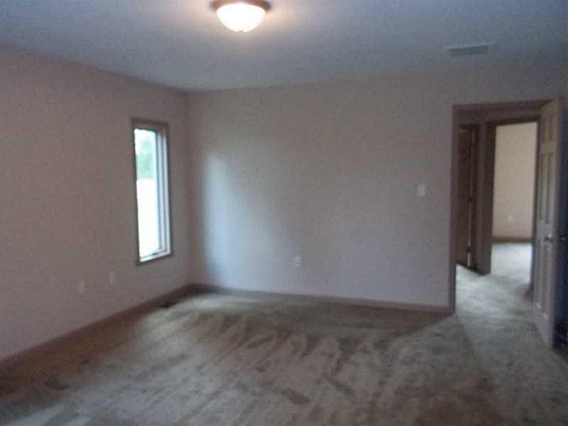 4621 Ferguson Road Indianapolis, IN 46239 - Photo 12 of 23 Gallery Image 12