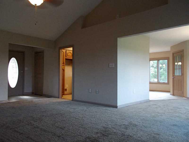 4621 Ferguson Road Indianapolis, IN 46239 - Photo 3 of 23 Gallery Image 3