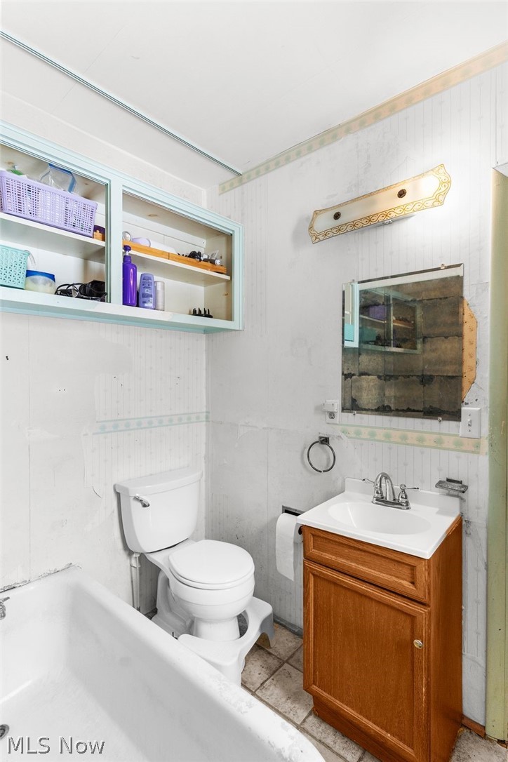 464 Elm Street Struthers, OH 44471 - Photo 16 of 22 Bathroom featuring vanity and toilet