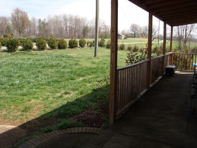 1400 Chesnee Road Columbus, NC 28722 - Photo 5 of 25 Gallery Image 5
