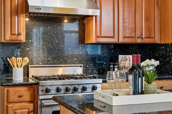 $1,095,000 | 132 School Street, Daly City, CA 94014
