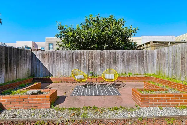 $1,095,000 | 132 School Street, Daly City, CA 94014