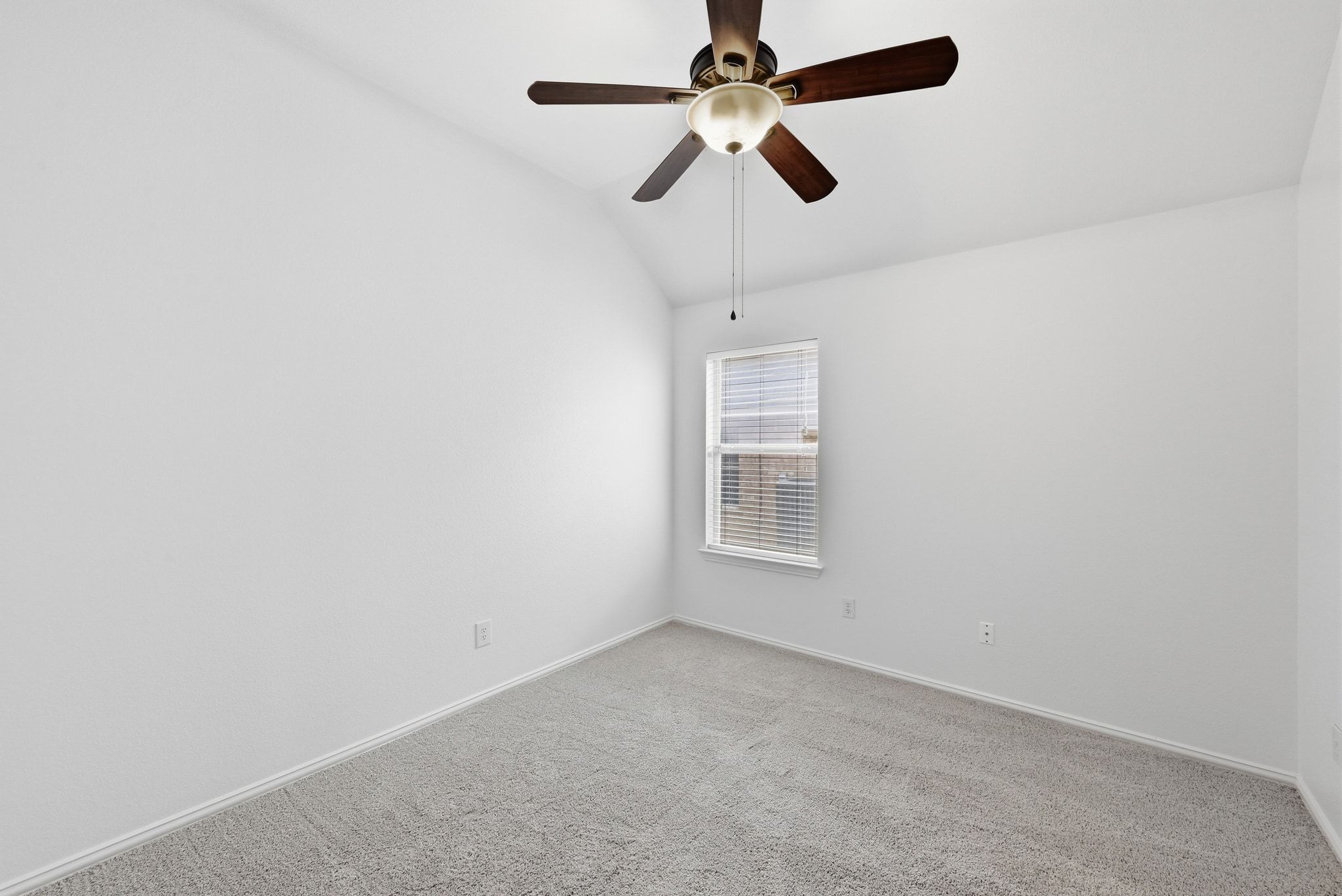 1681 Amberwood Loop Kyle, TX 78640 - Photo 23 of 28 Secondary bedroom