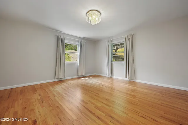 $5,950 | 13 1/2 Hickory Drive, Greenwich, CT 06831