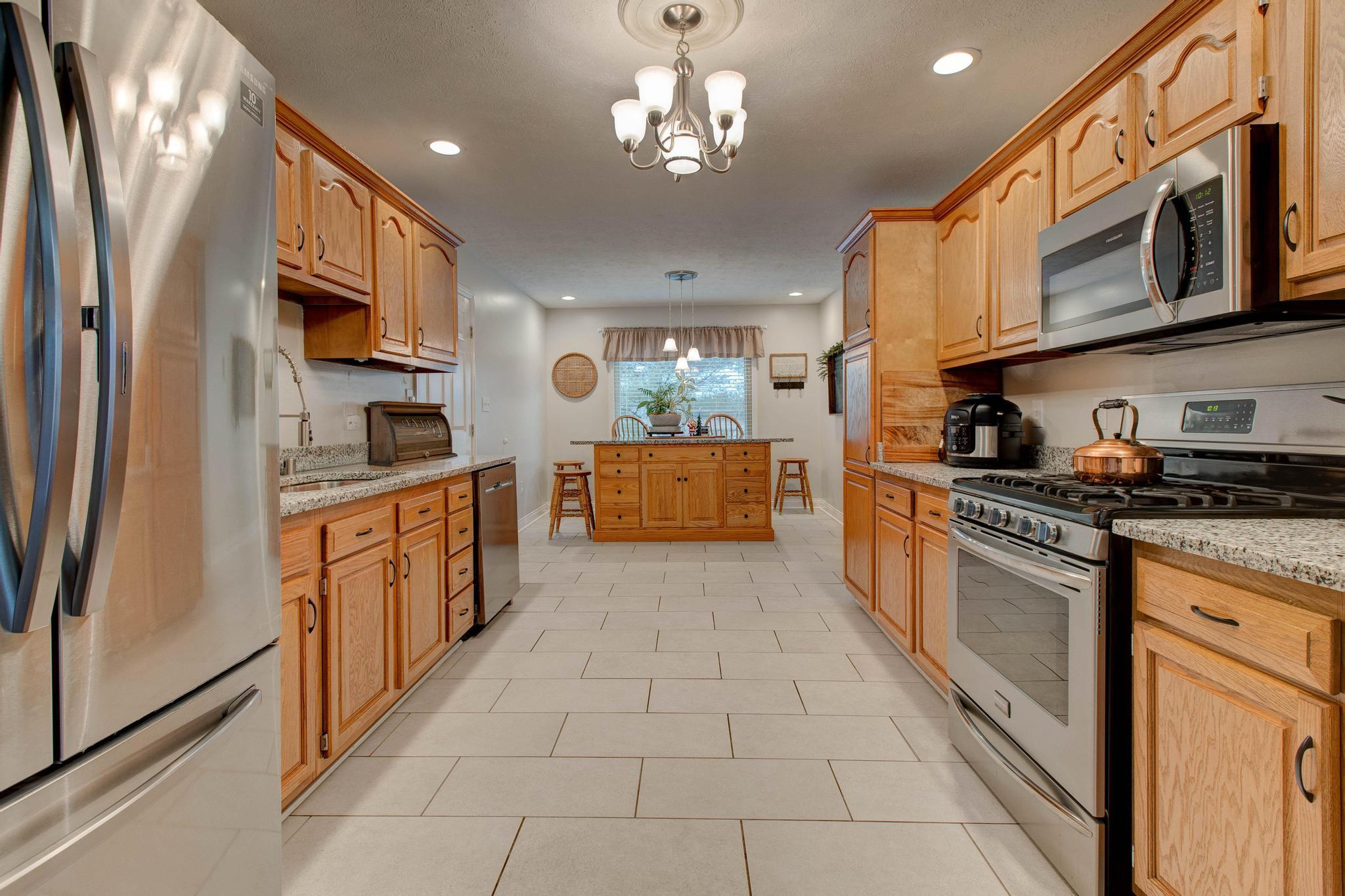 140 Maple Ridge Drive Mount Sterling, KY 40353 - Photo 4 of 37 Kitchen