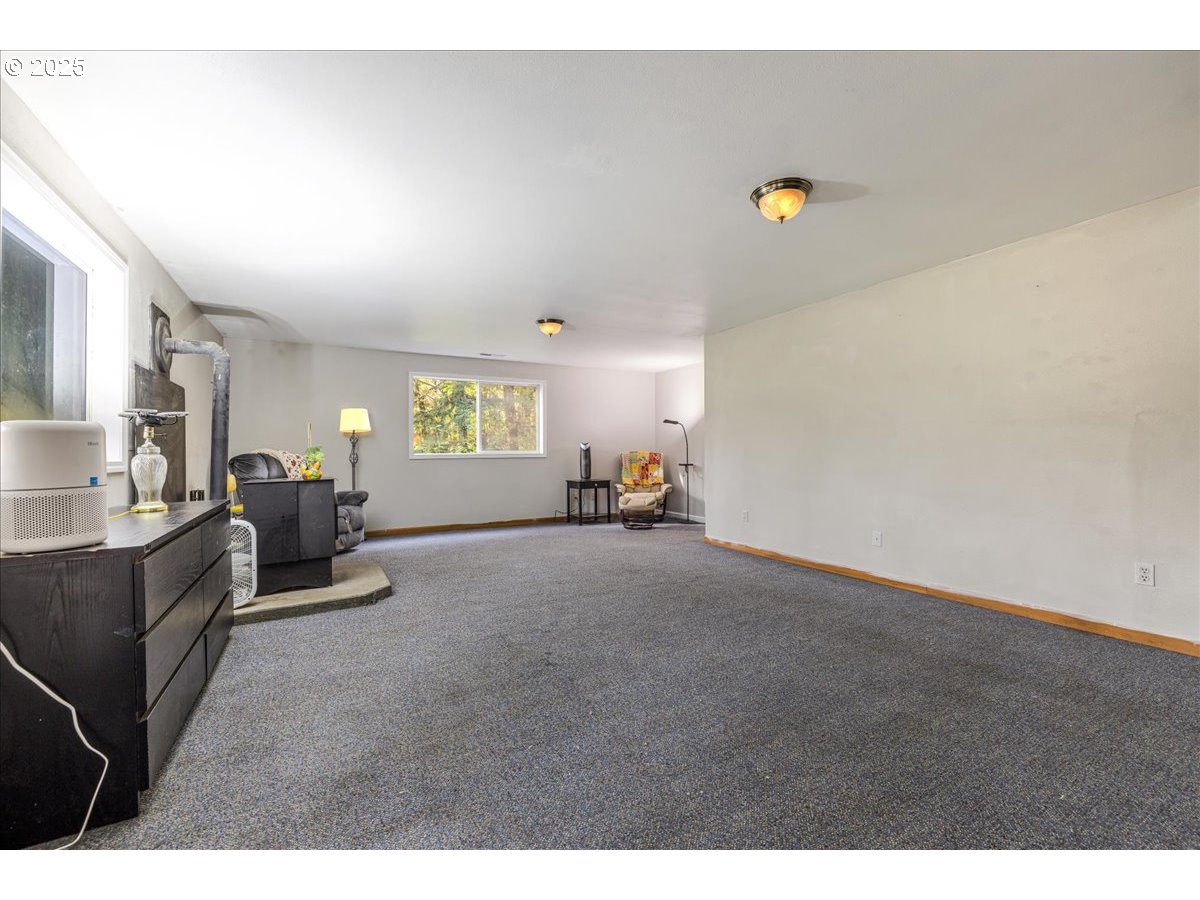 56220 Southwest Lee Falls Road Gaston, OR 97119 - Photo 28 of 44