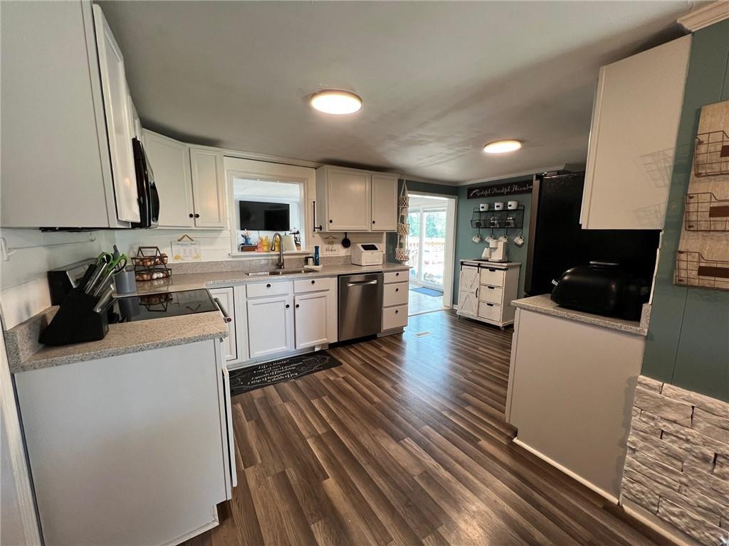 5449 Snow Camp Road Graham, NC 27253 - Photo 5 of 15 Gallery Image 5