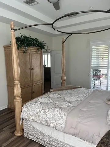 $399,000 | 211 Westchester Hills Lane, Valrico, FL 33594