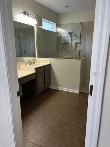 $399,000 | 211 Westchester Hills Lane, Valrico, FL 33594